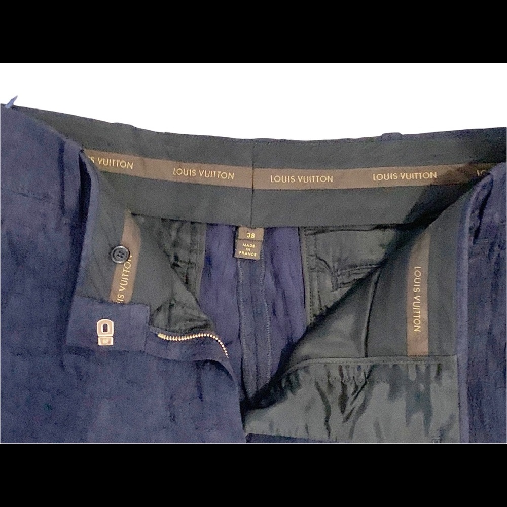 Authentic Louis Vuitton navy textured pants - Picture 2 of 3